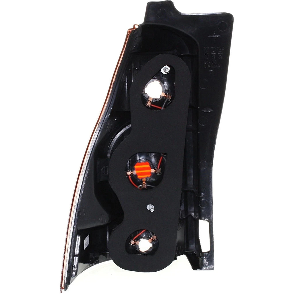 TOYOTA 4Runner 2003–2005 Tail Lights RH & LH – Lens - Housing